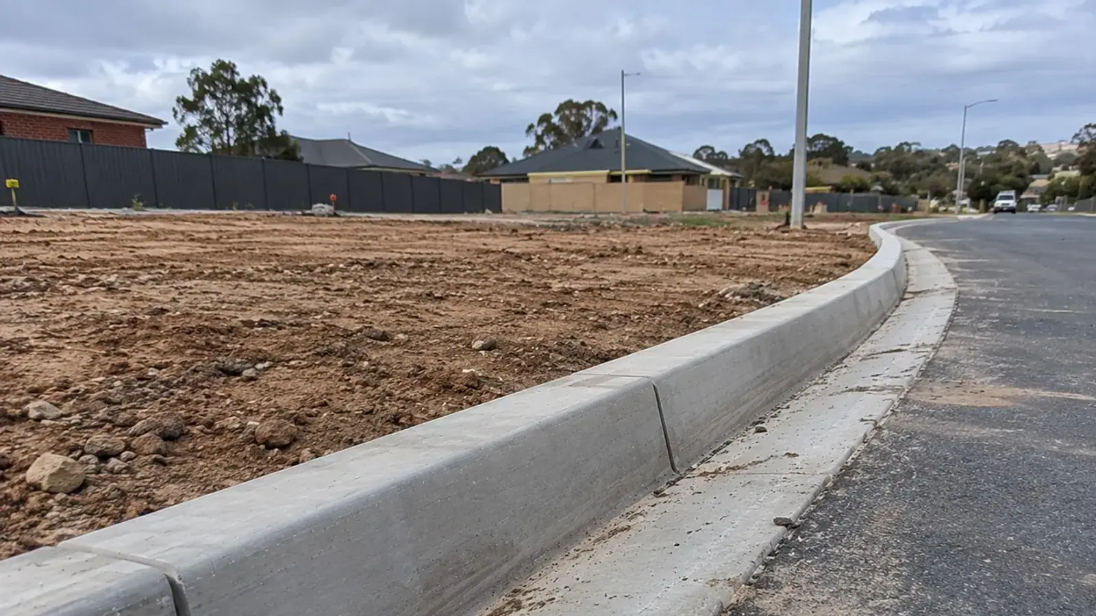 Concrete kerbing project setting in Bendigo, Bendigo